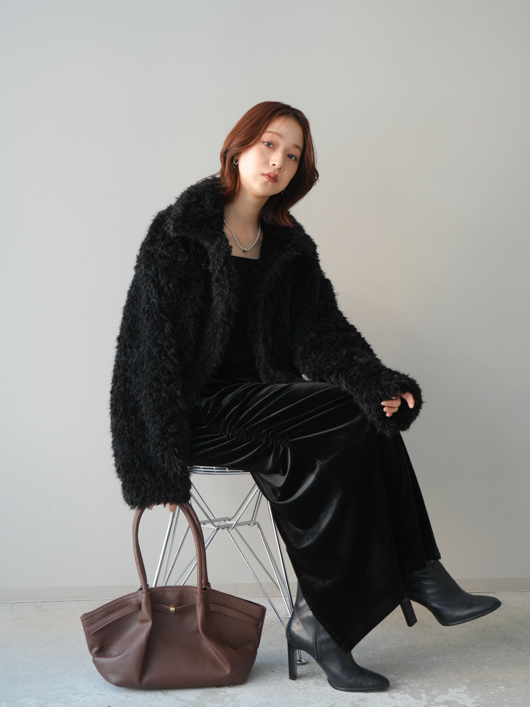 [SET]フェイクファー襟付きショートブルゾン+ギャザーベロアスカート(2set)