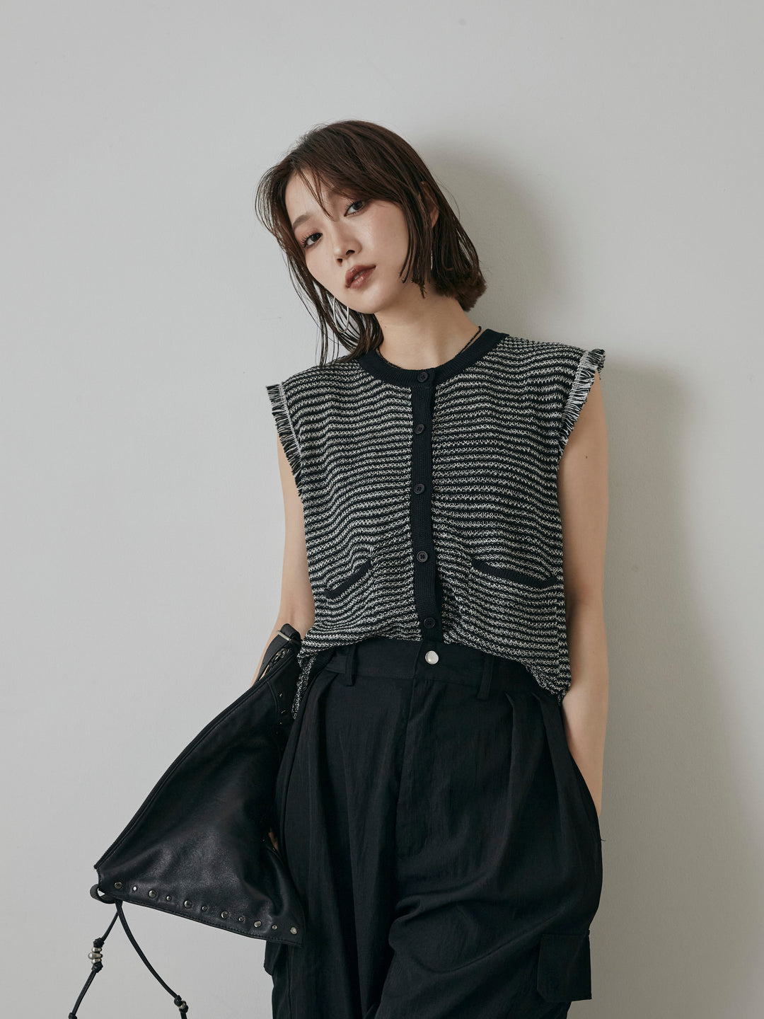 [予約]ボーダー袖フリンジニットベスト/ブラック