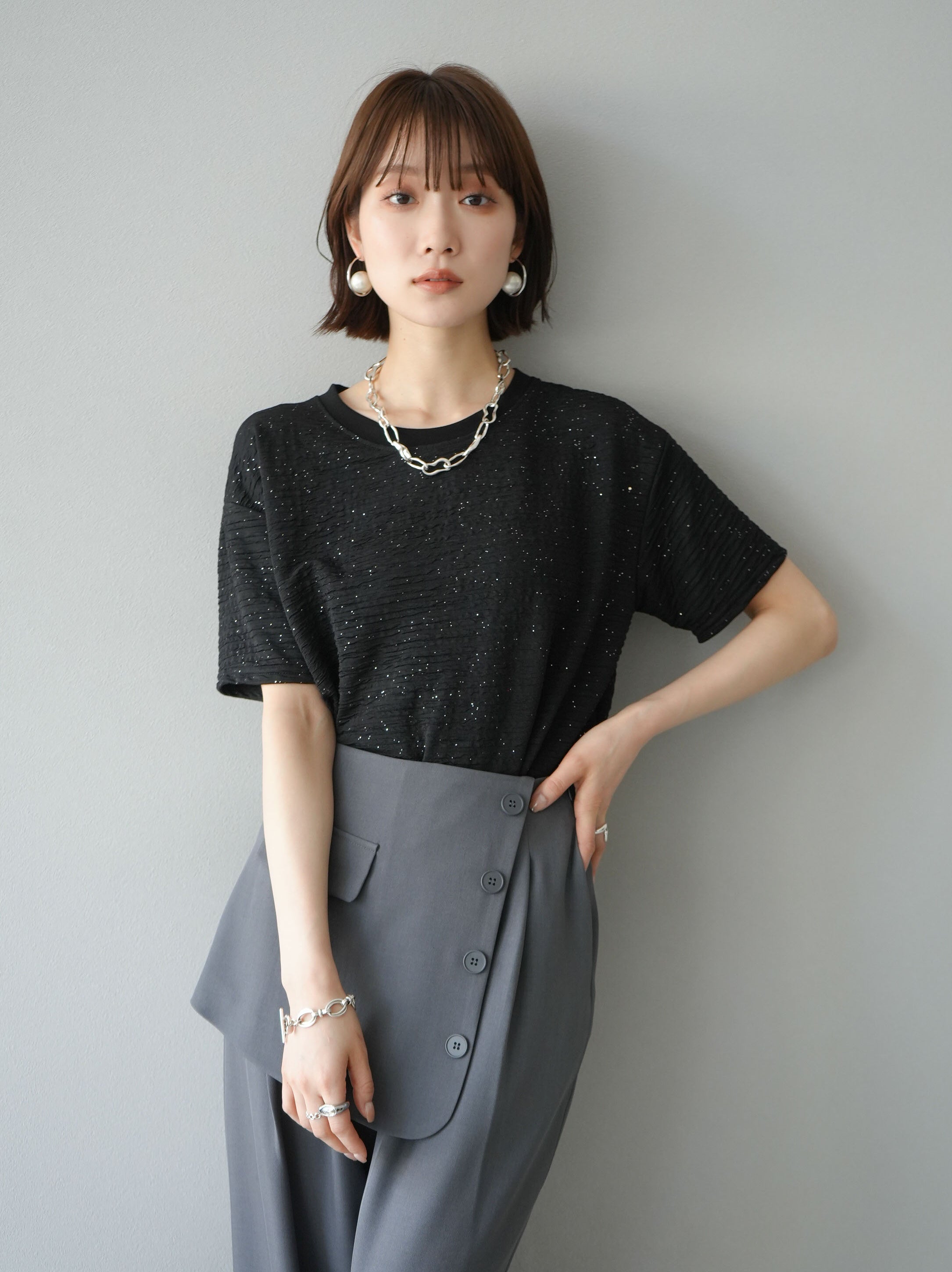 予約]ストレッチラメプルオーバー/ブラック – Lumier