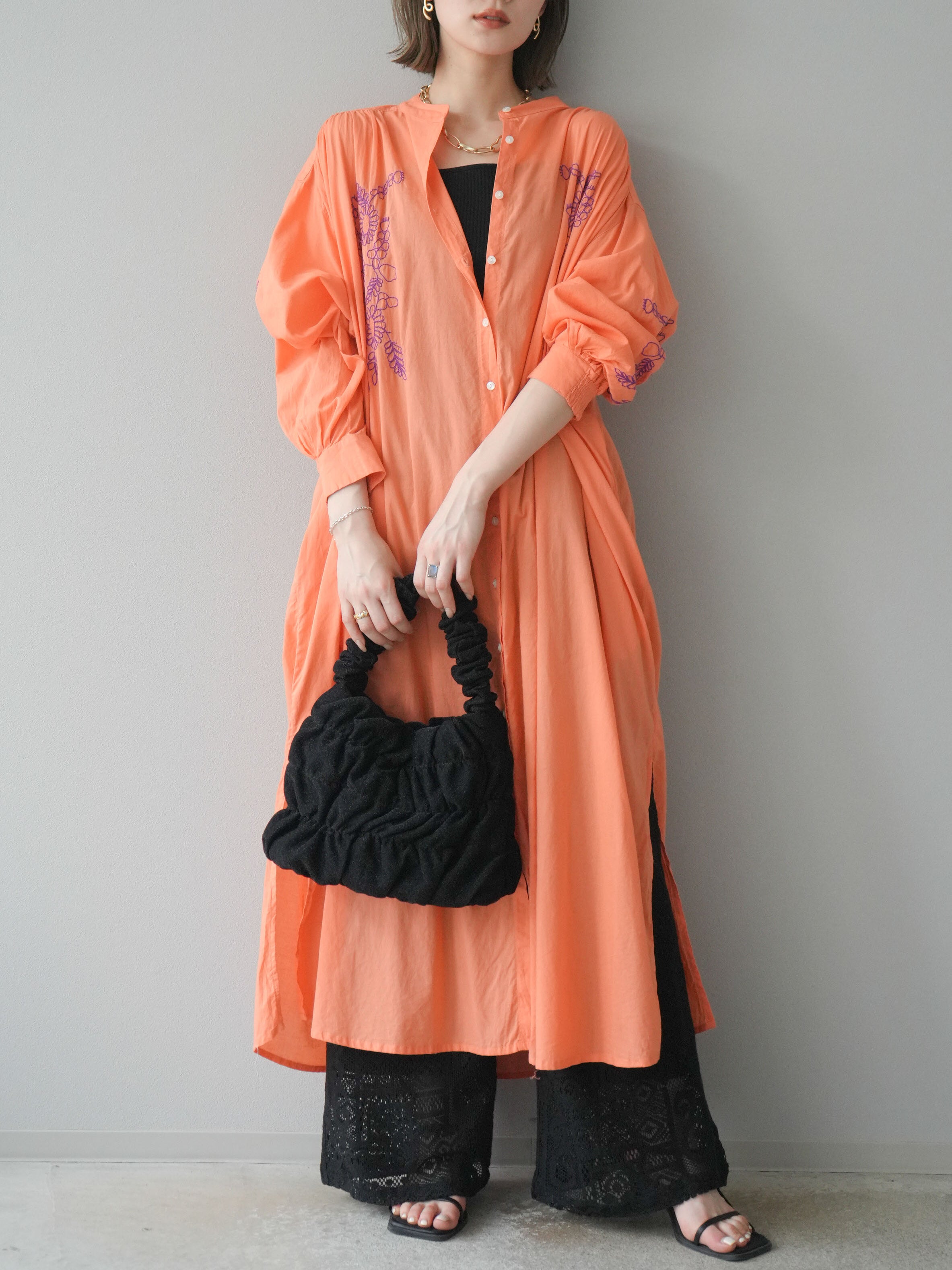 saruche サルーチェ　ロングワンピース saruche インド綿 プリント ワンピース サルーチェ 茶色 - メルカリ