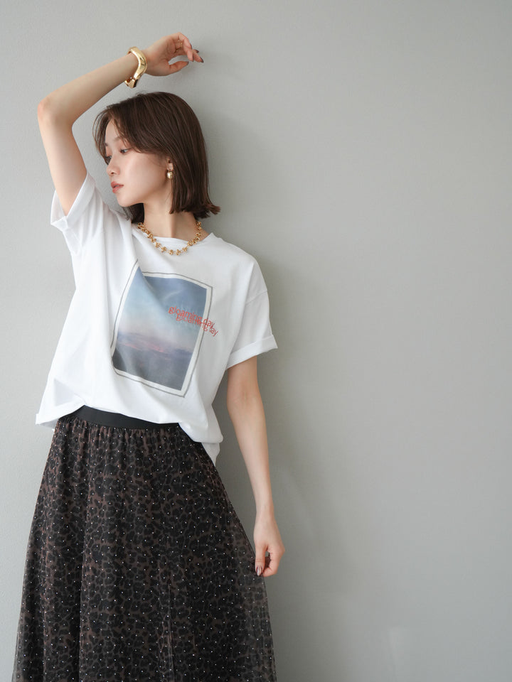 [予約]チュールレイヤードプリントTシャツ/オフ