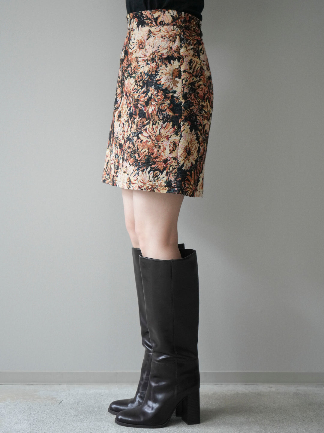 [予約]フロントZIPアソート柄ミニスカート/beigebigflower