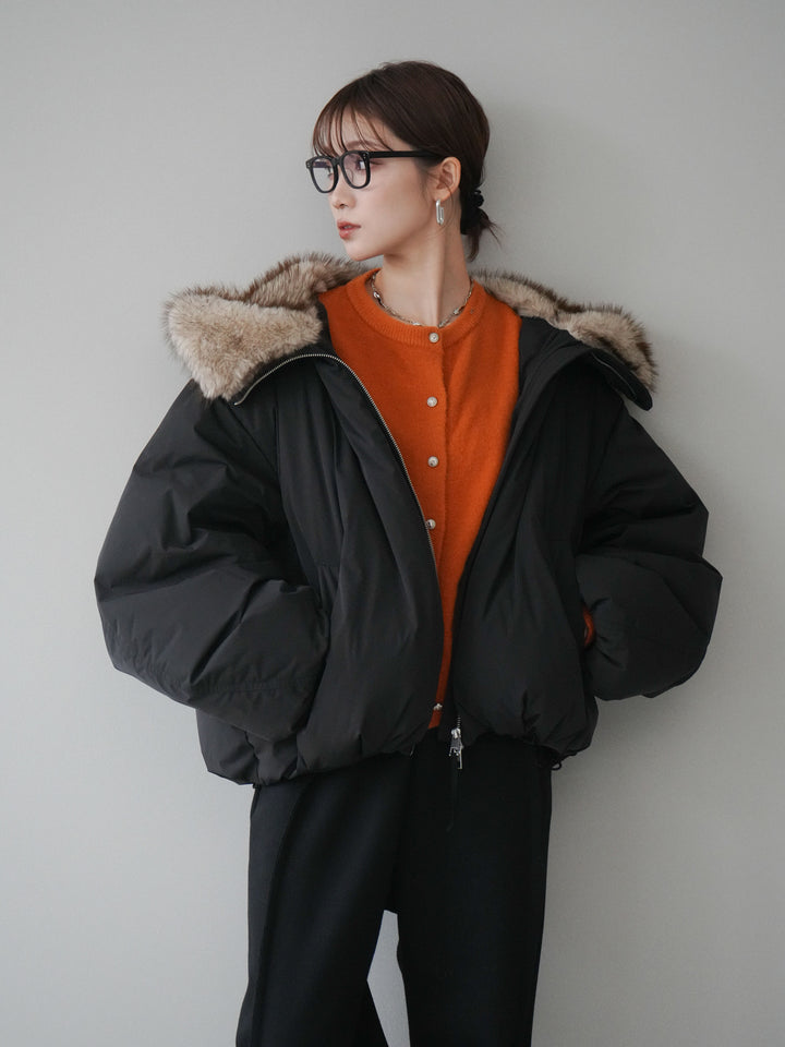 [予約]フードファーショートダウンコート/black