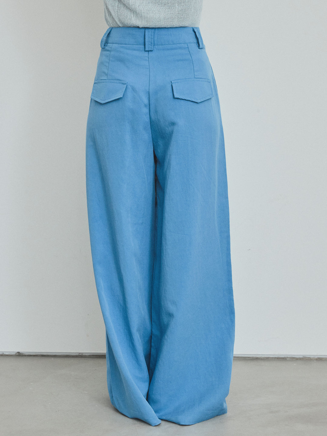 【預訂】亞麻觸感褶邊闊腿褲/藍色
