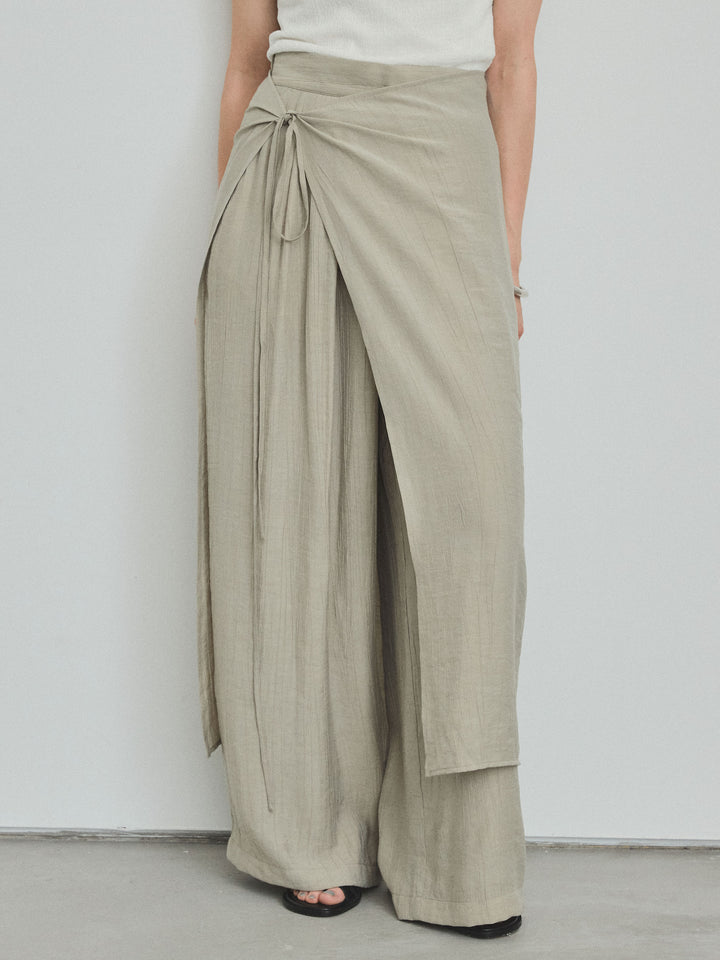 [予約]ワッシャーサテンレイヤードスカートパンツ/カーキベージュ