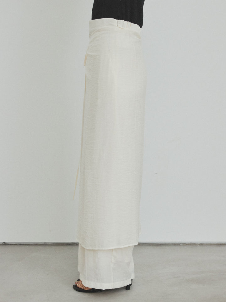 [予約]ワッシャーサテンレイヤードスカートパンツ/アイボリー