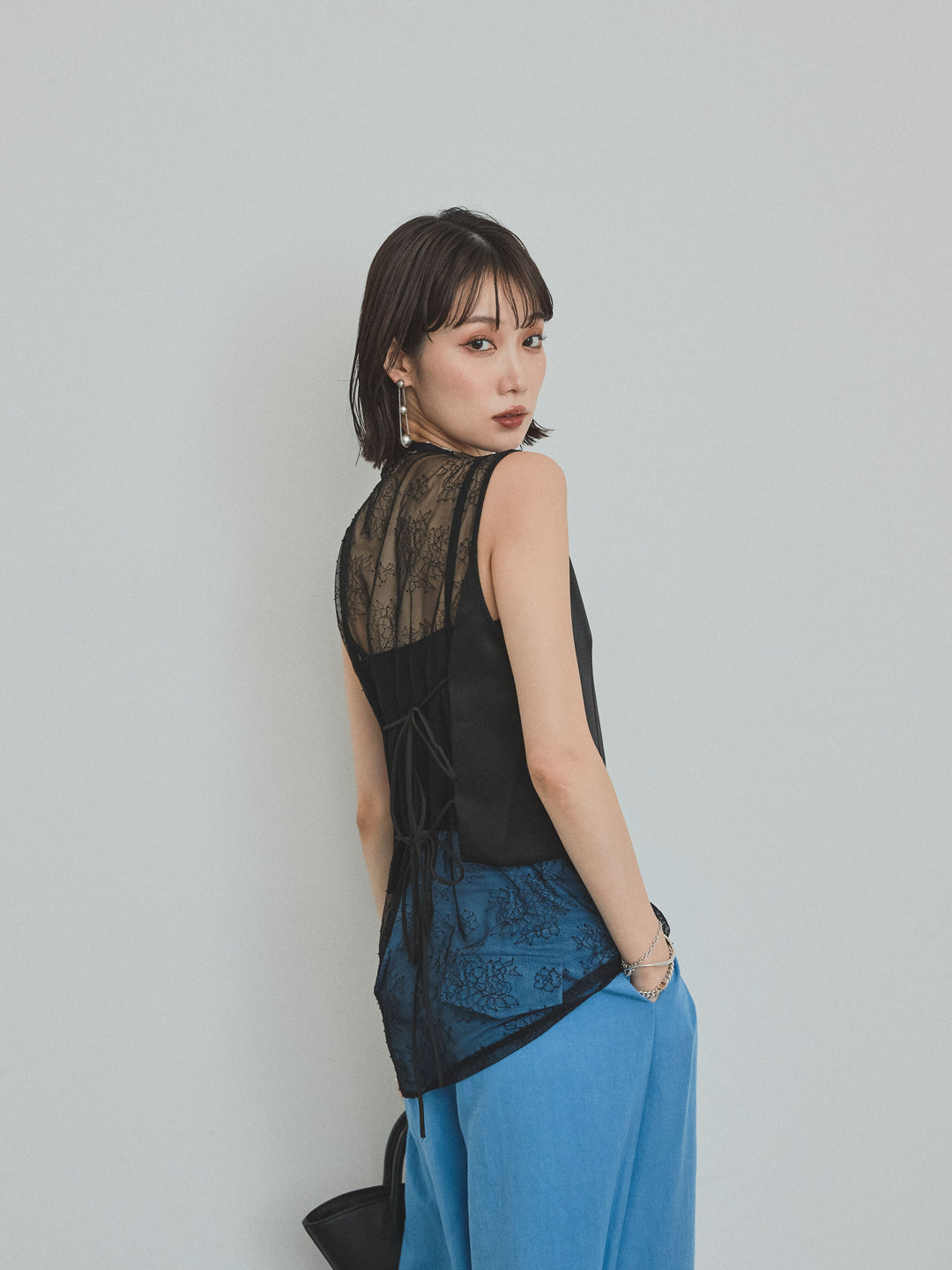 [SET]サテン×レース切替ベスト+リネンタッチタックワイドパンツ (2set)