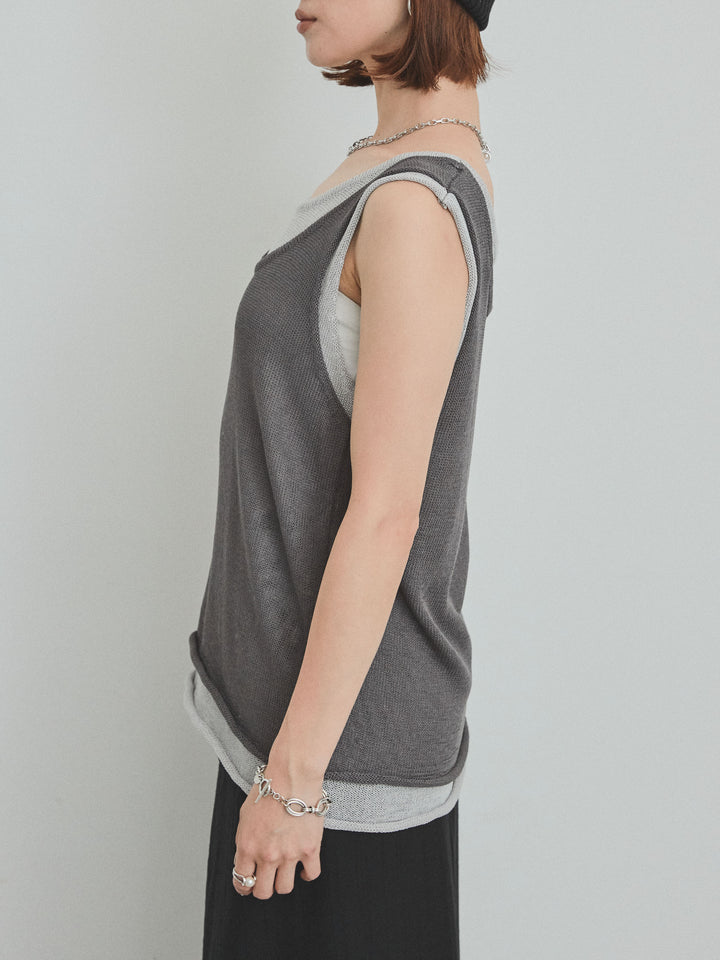 [預購] 雙色多層針織背心/黑色