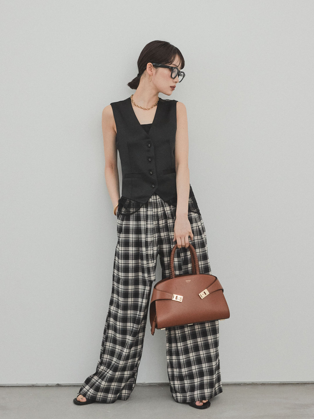 [SET]サテン×レース切替ベスト+チェック柄ワイドパンツ(2set)