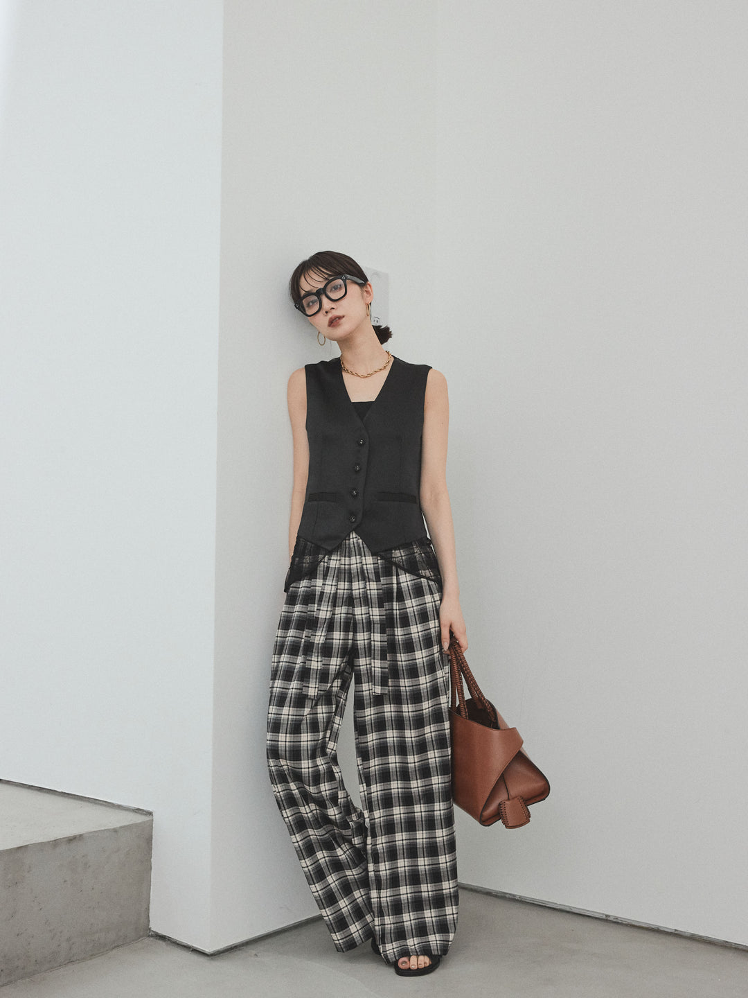 [SET]サテン×レース切替ベスト+チェック柄ワイドパンツ(2set)