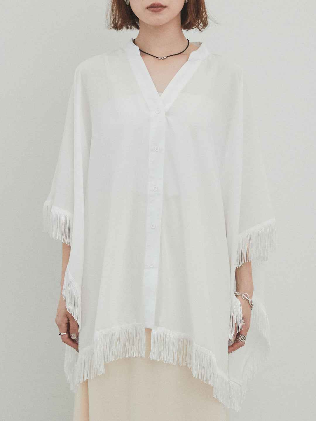 [予約]スクエアフリンジポンチョブラウス/オフ
