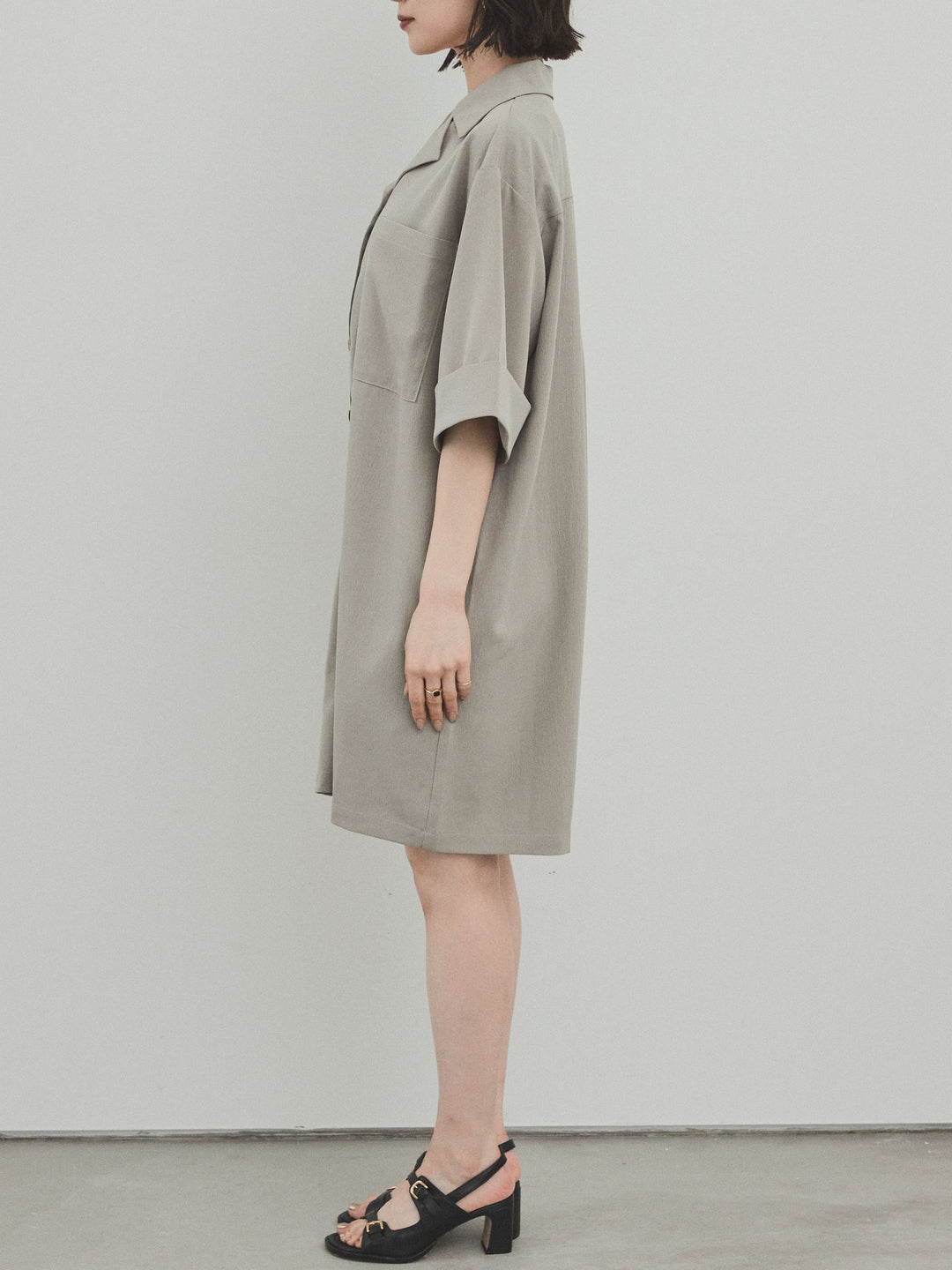 [補貨] [預訂] 縐雪紡襯衫連身衣/灰米色