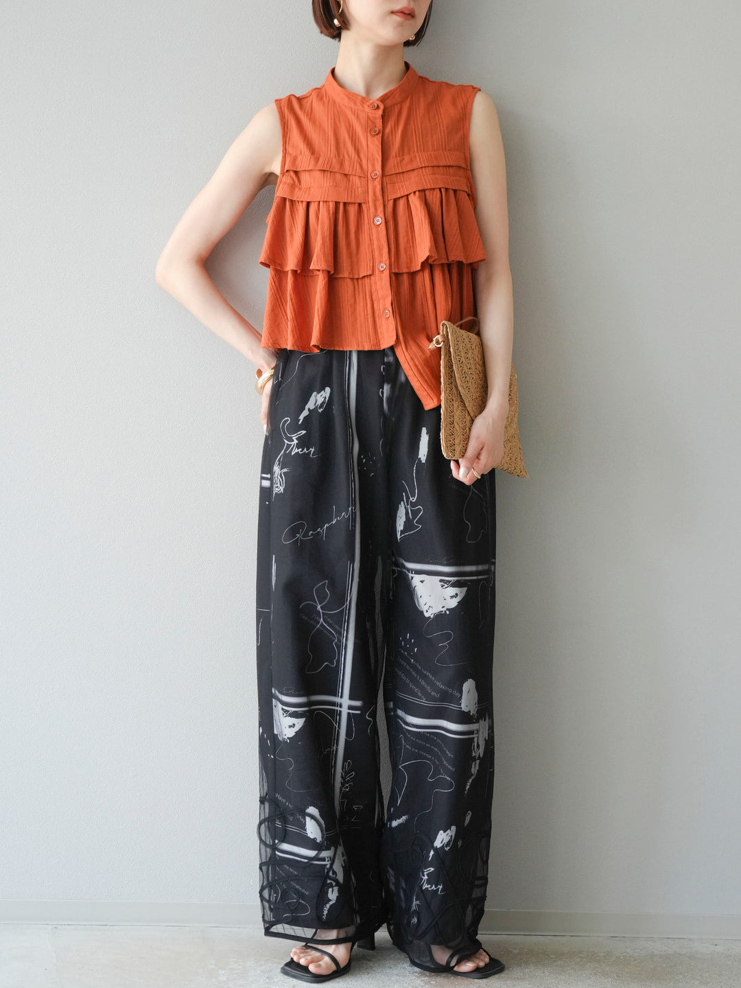 [SET]コード刺繍チュールレイヤードパンツ+ペイント柄タックパンツ(2set)