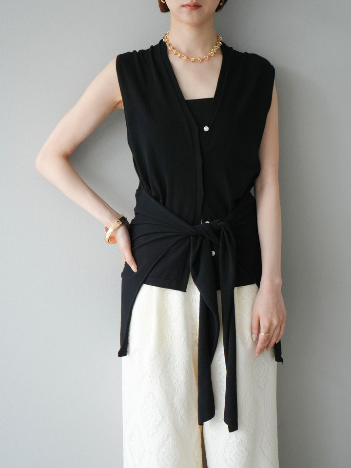 【預購】無袖圍腰針織開襟衫/黑色