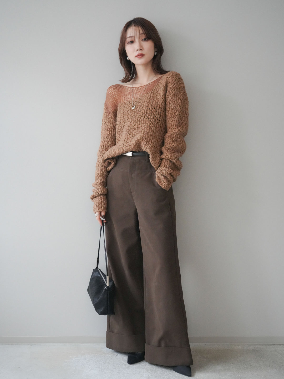 [予約]ベルト付き折り返しコットンツイルワイドパンツ/brown