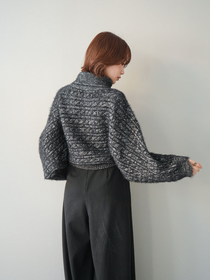 [予約]オフタートルケーブル編みニットプルオーバー/black