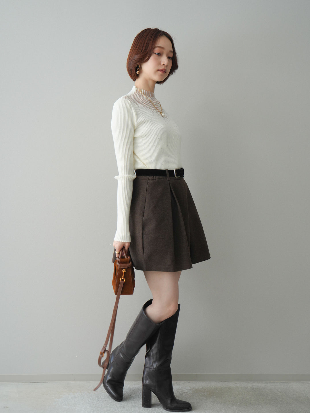 [SET]シアー切替スパンコールリブニットトップス+ベルト付きタックミニスカート(2set)