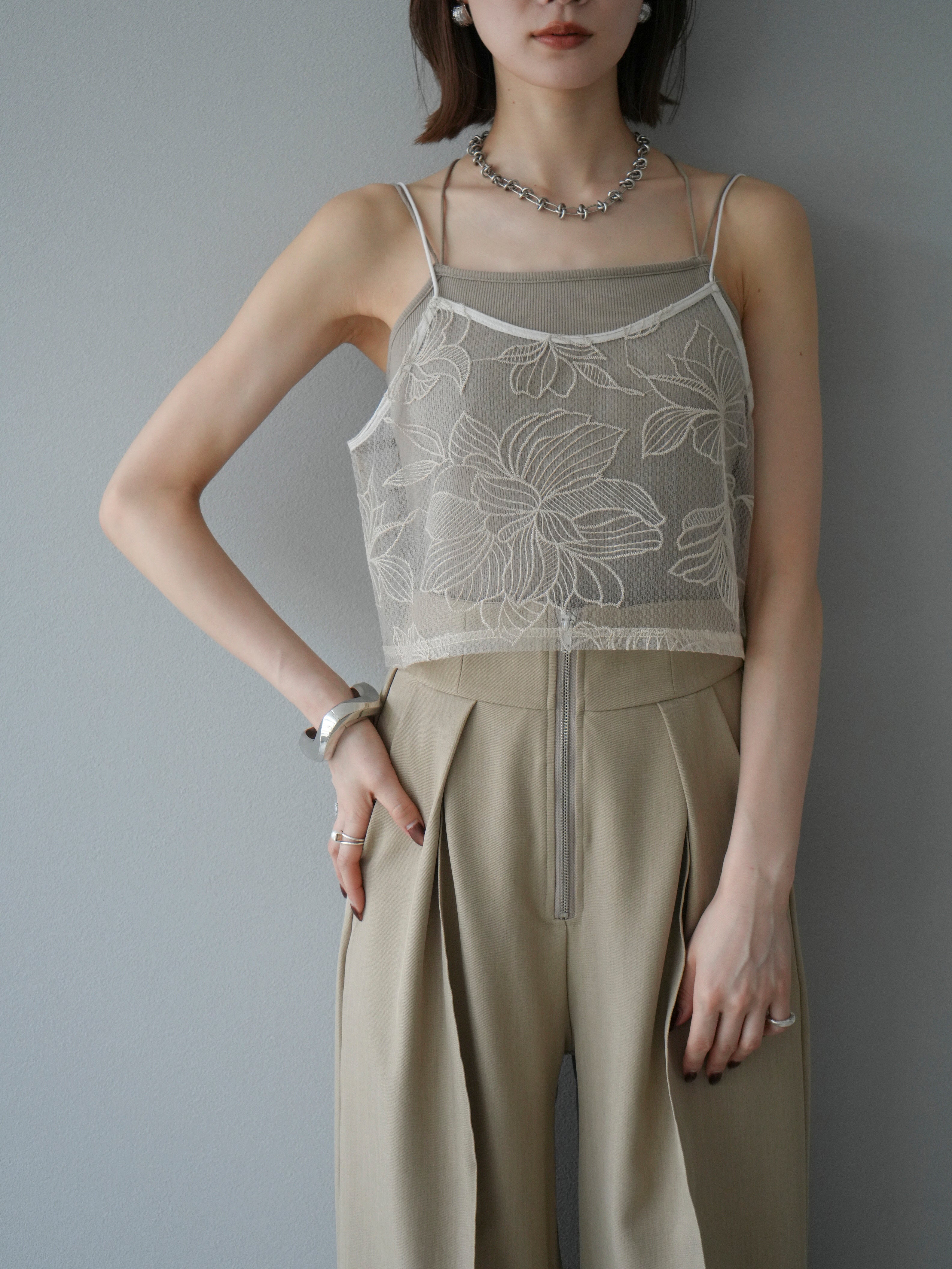 予約]チュールフラワー刺繍ビスチェ/エクリュ – Lumier