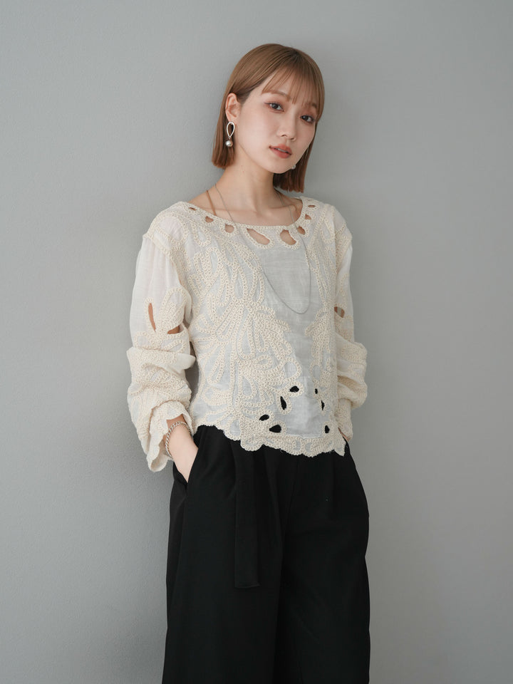 [預訂] 鉤針設計襯衫/象牙色