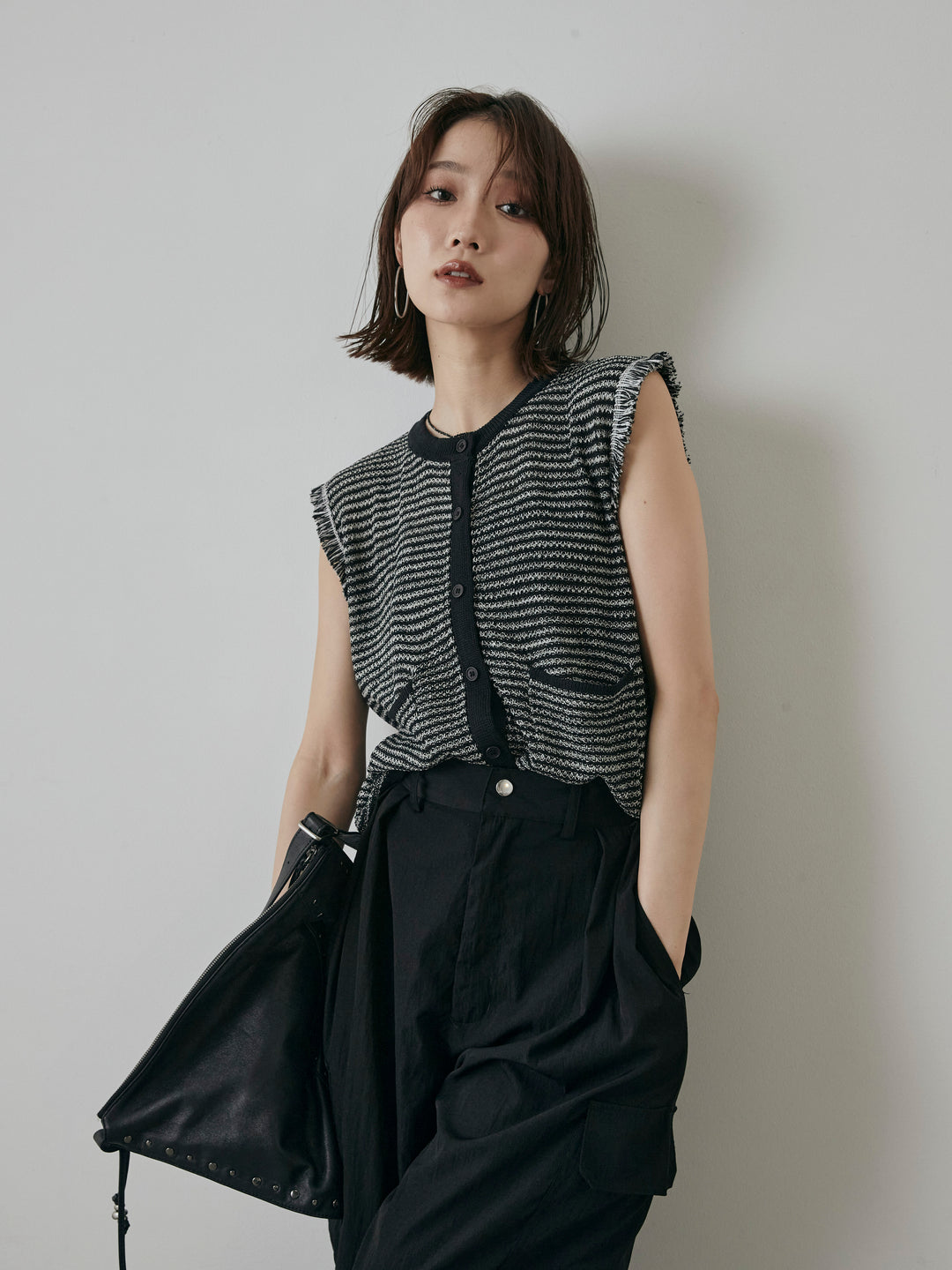 [予約]ボーダー袖フリンジニットベスト/ブラック