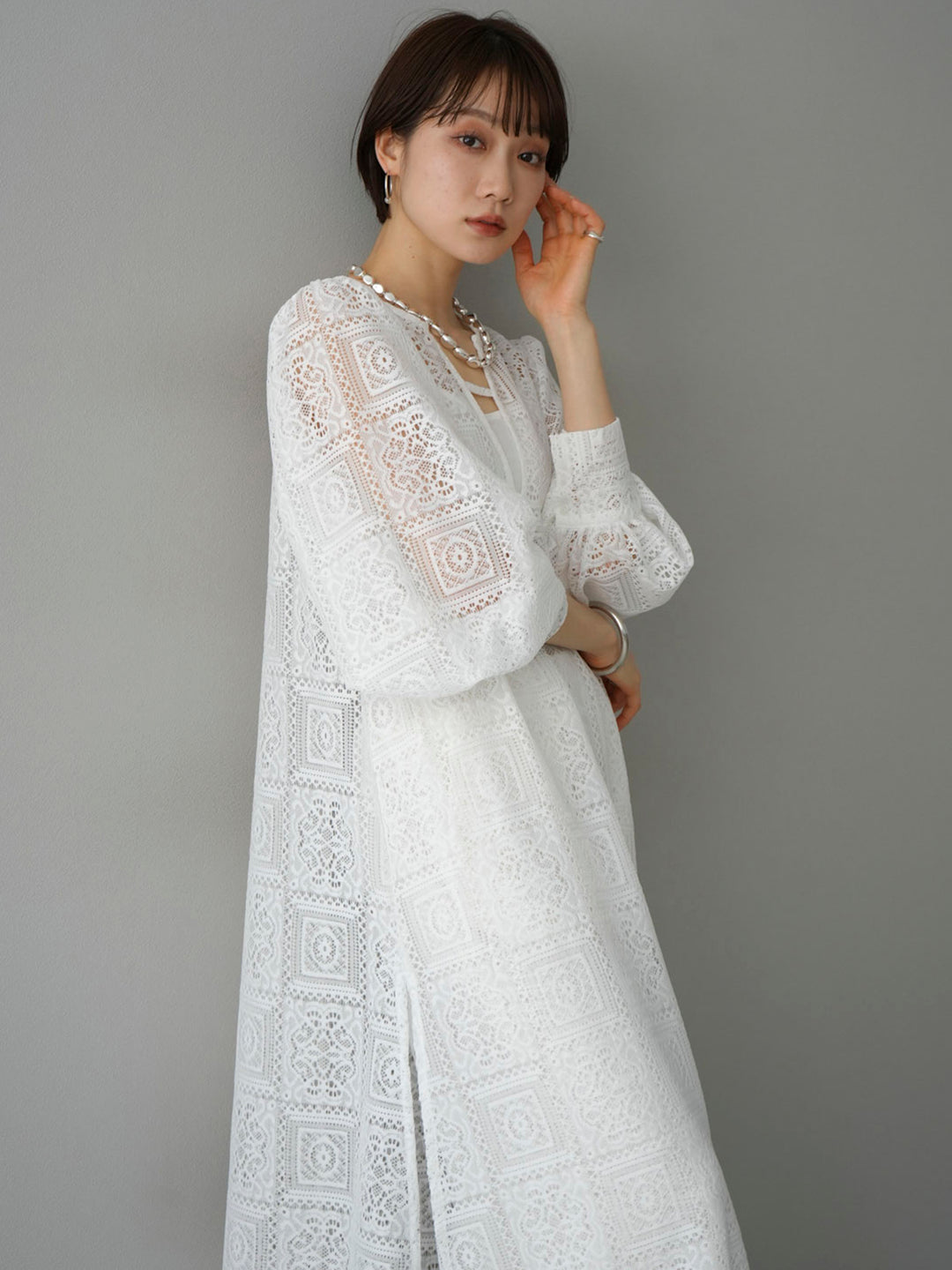 [Pre-order] Block Lace Volume Sleeve Dress/White