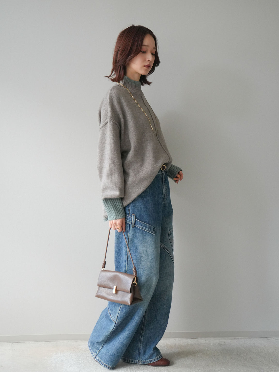 [SET]配色ハイネックニットプルオーバー+ペインターカーブデニムパンツ(2set)