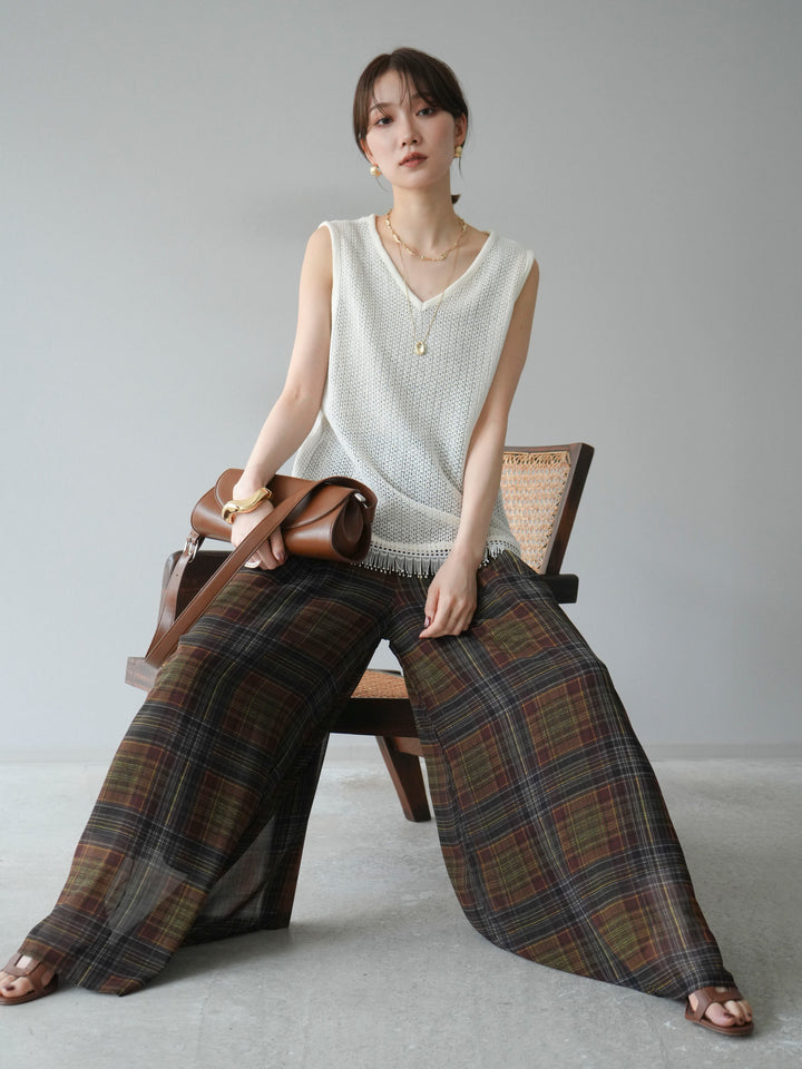 [予約]裾フリンジVネックニットタンクトップアンサンブル/オフ