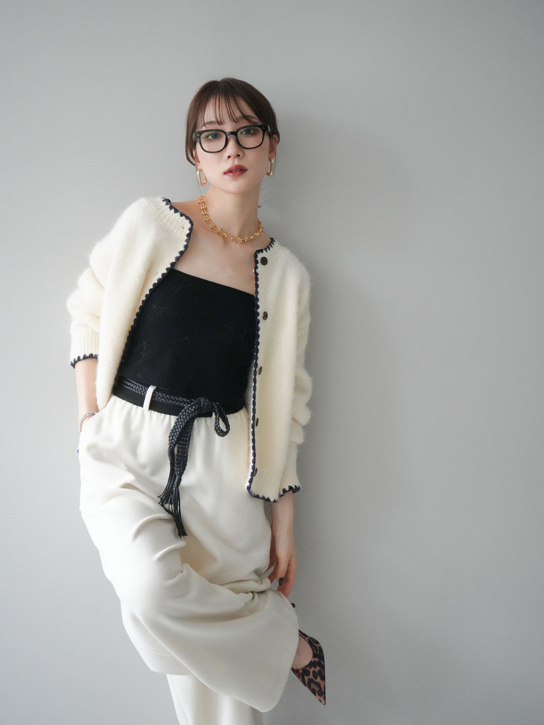 [予約]三角ステッチニットカーディガン/white