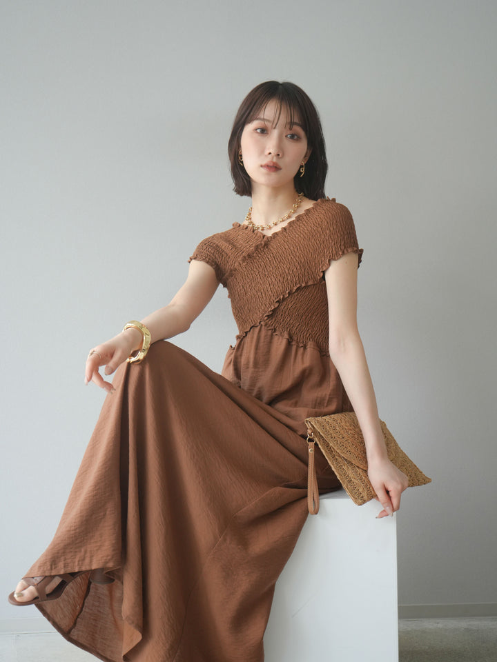 [予約]シャーリングクロスワンピース/ブラウン