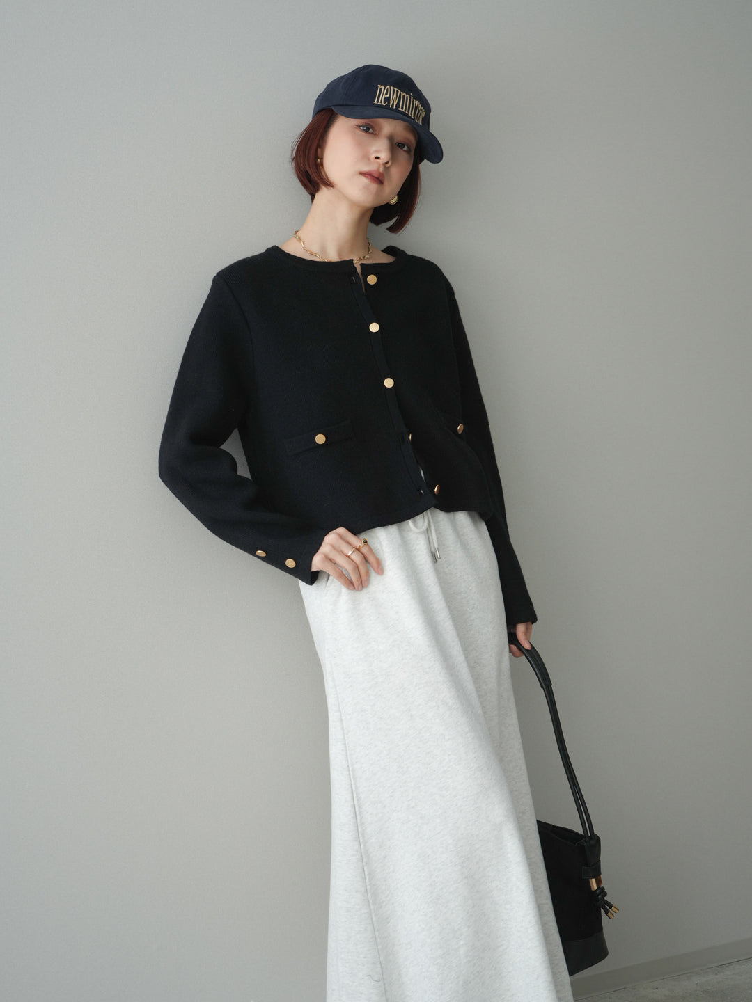 [SET]ゴールドボタンノーカラーニットジャケット+スウェットフレアロングスカート(2set)