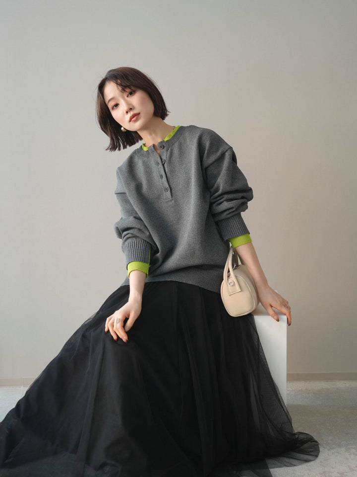 [予約]2WAYネック配色レイヤードニットプルオーバー/charcoal