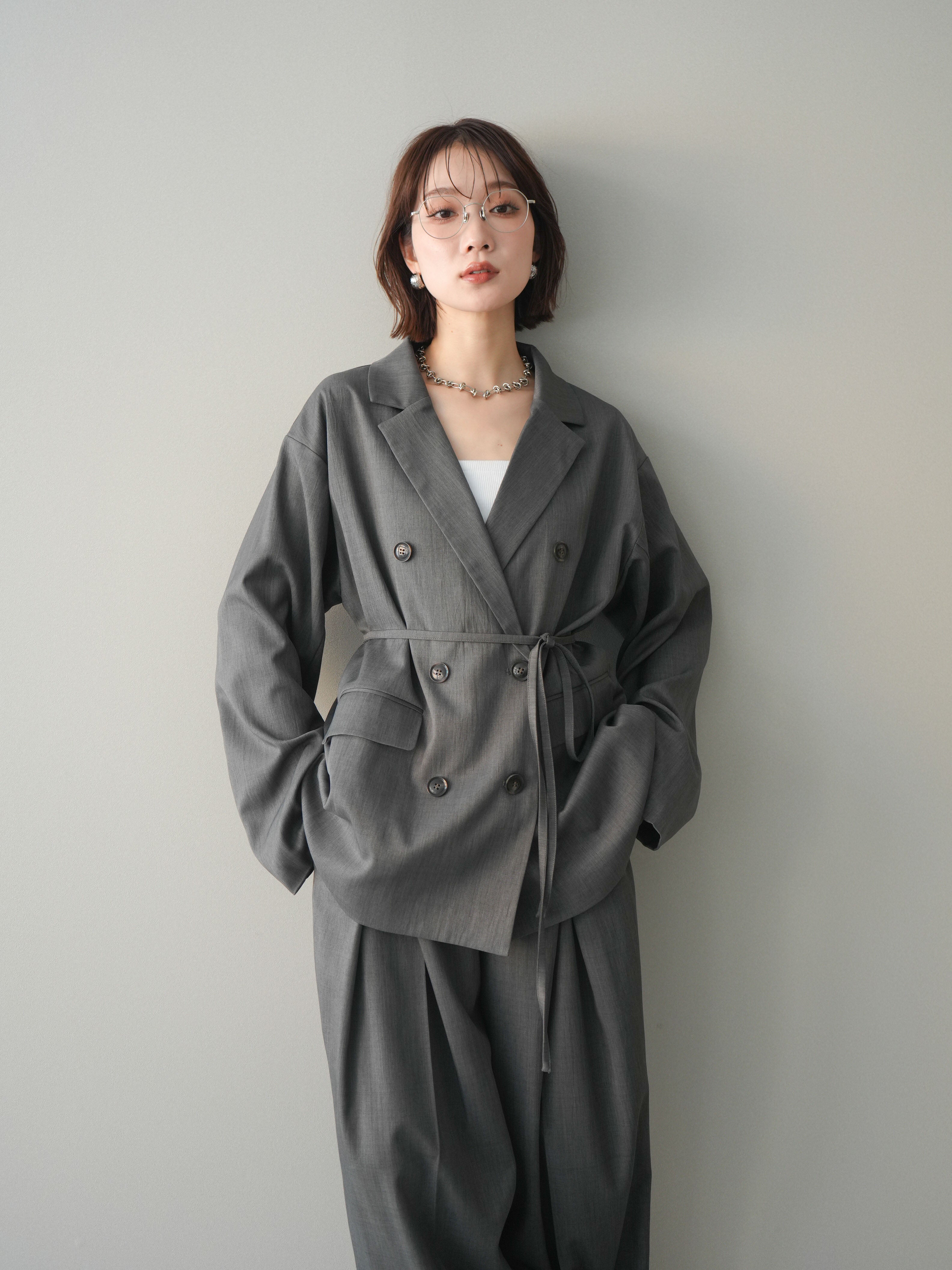 アウター – Lumier