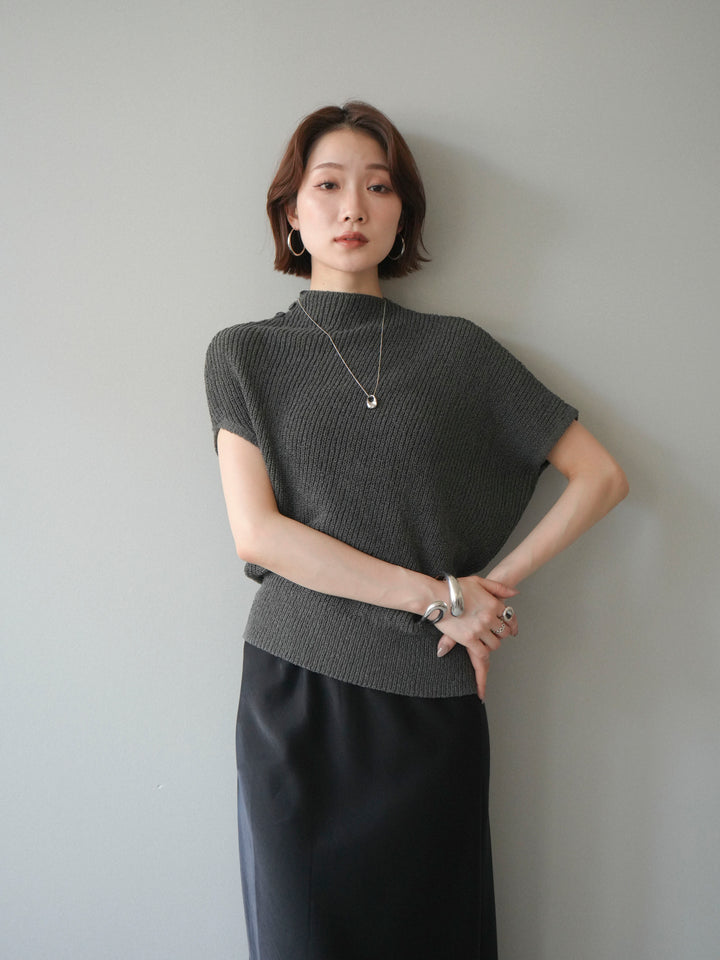 [予約]アシンメトリーローゲージニットトップス/charcoal