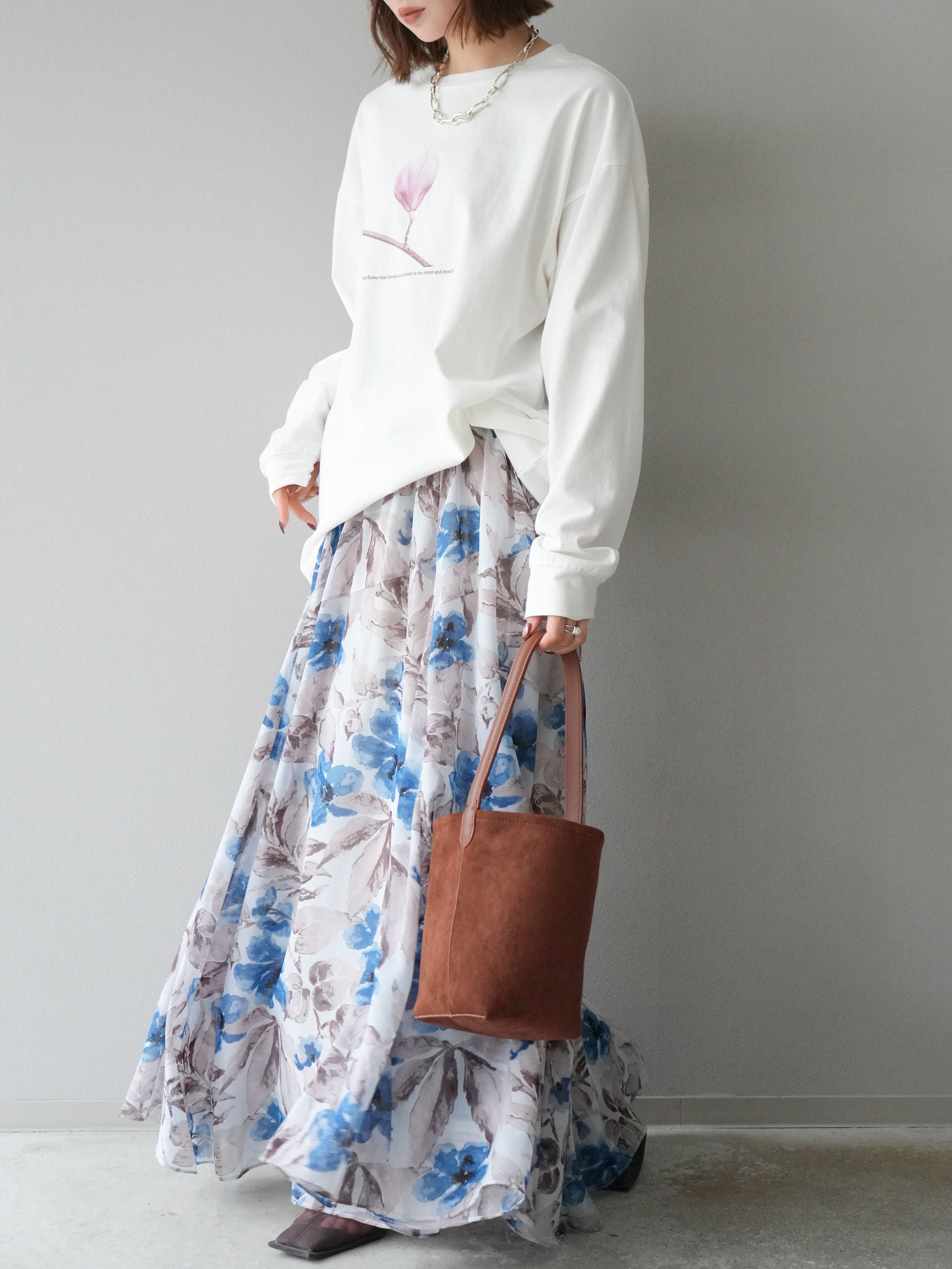 予約]フラワープリントボリュームフレアスカート/ブルー – Lumier