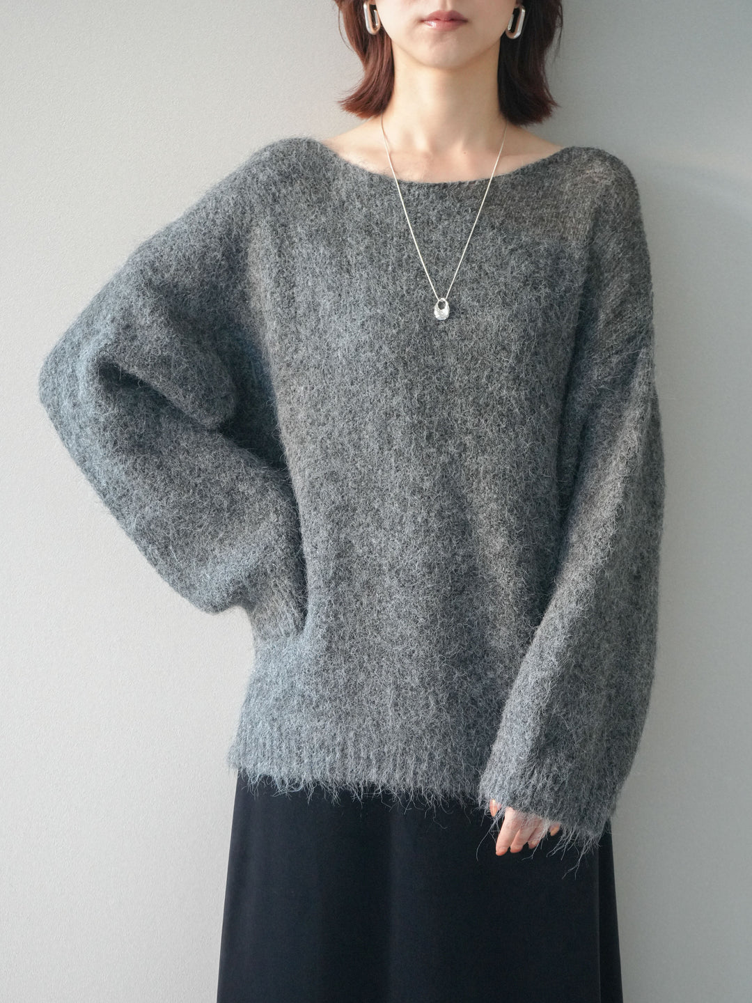 [SET]透かしデザインニットプルオーバー+ベルベットナロースカート(2set)