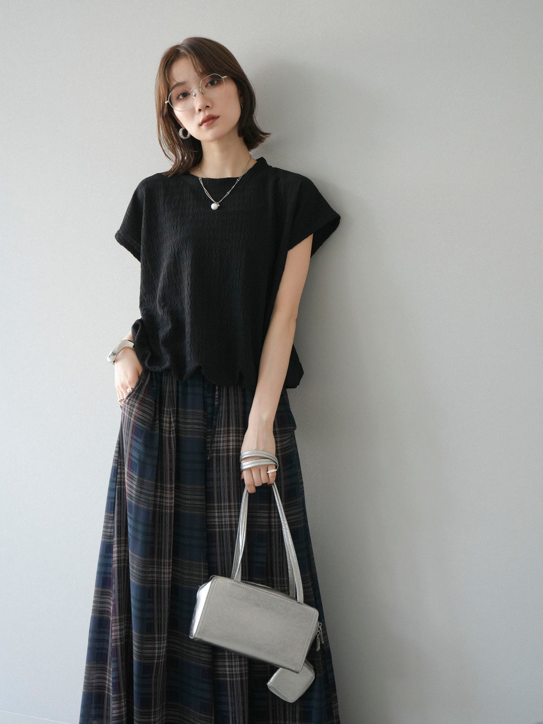 【預購】抽繩下擺提花套頭衫/黑色