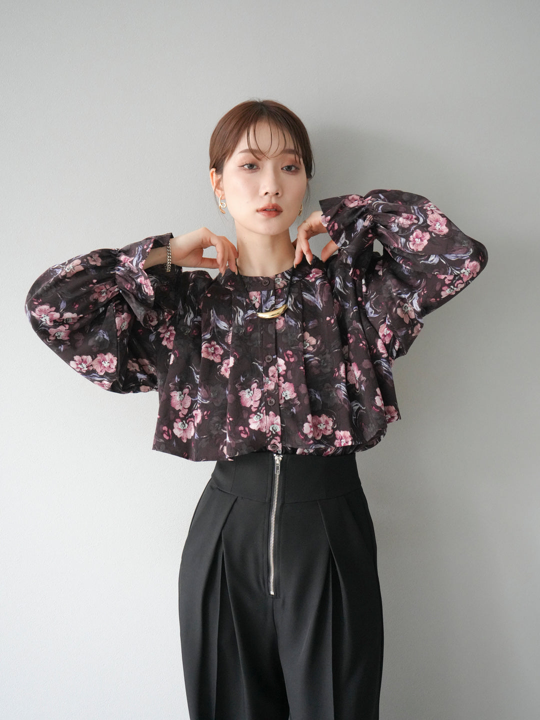 [予約]フラワーフリルブラウス/ブラウン