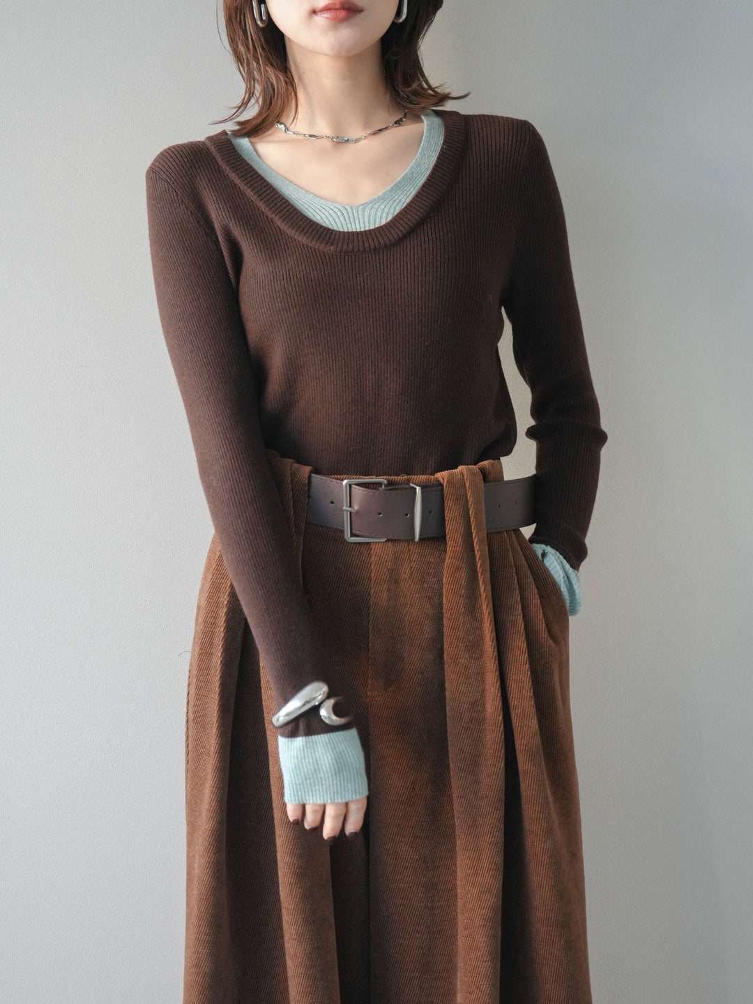 [予約]Uネック配色レイヤードリブニットトップス/brown