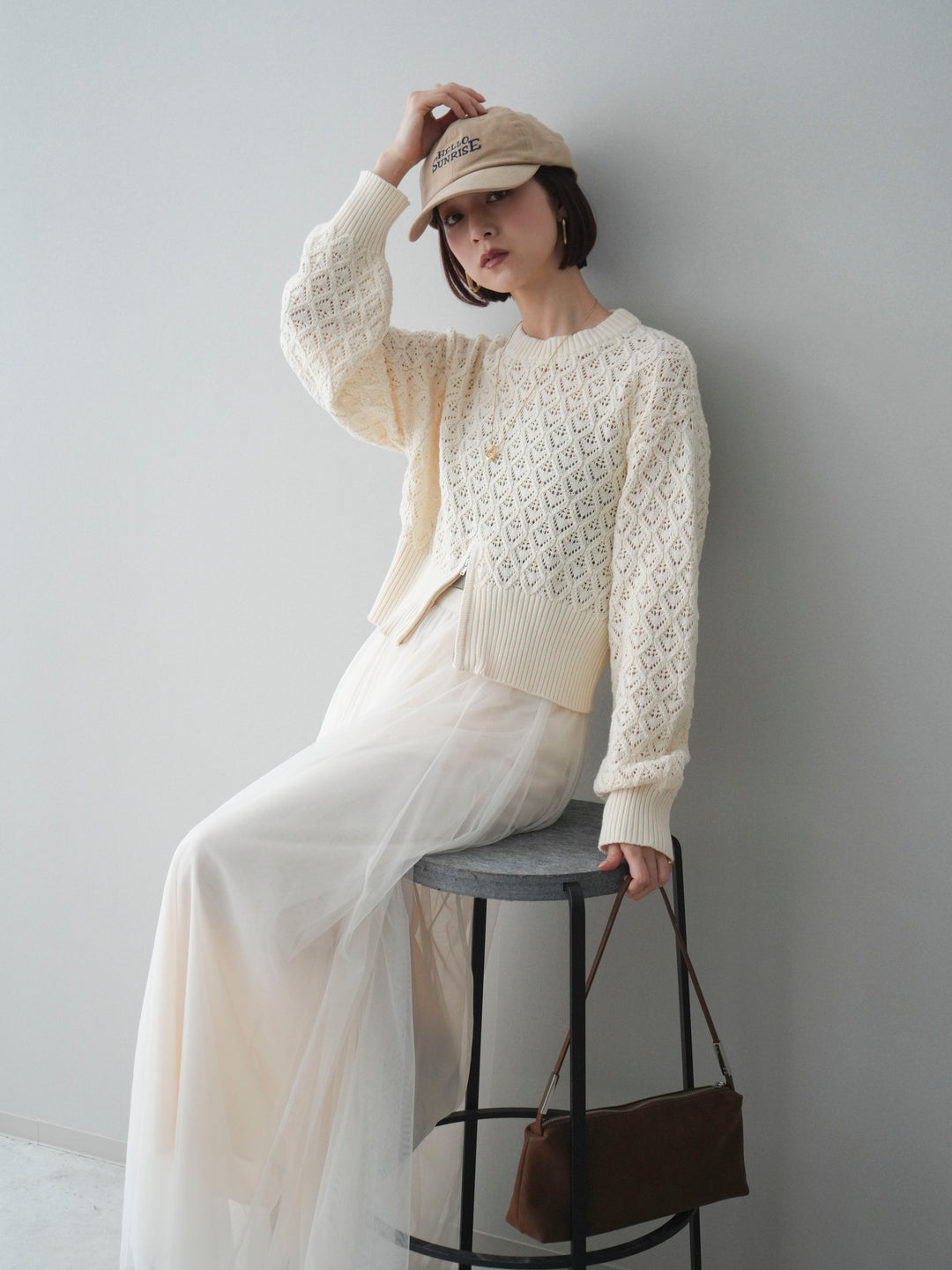 [予約]透かし編みフロントジップスリットニットプルオーバー/ivory