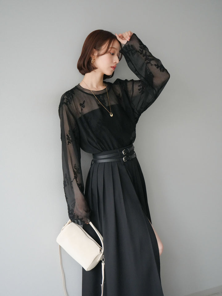 [予約]刺繍シアープルオーバー/ブラック