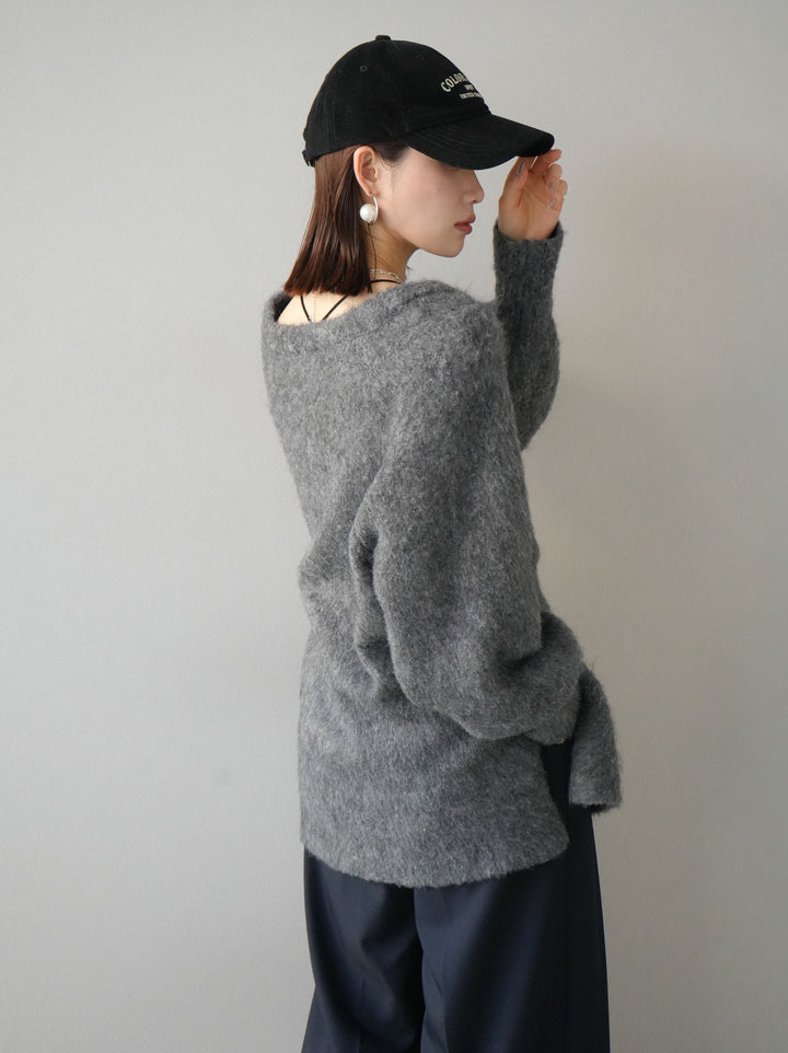 [予約]Vネックオーバーモヘアニットプルオーバー/チャコール