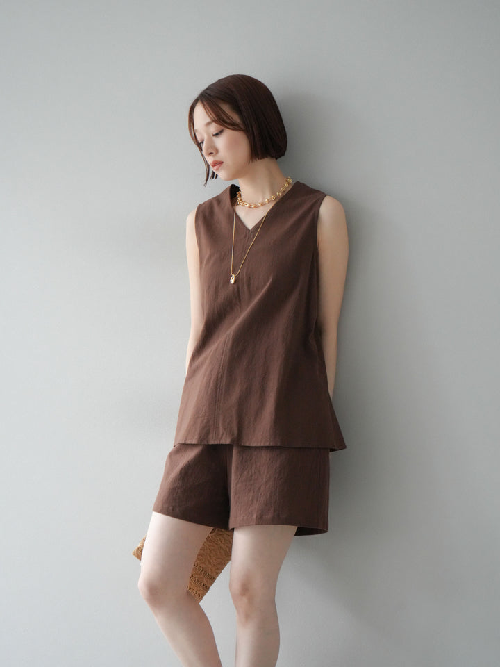 [套裝] 亞麻V領襯衫與短褲套裝（2套）