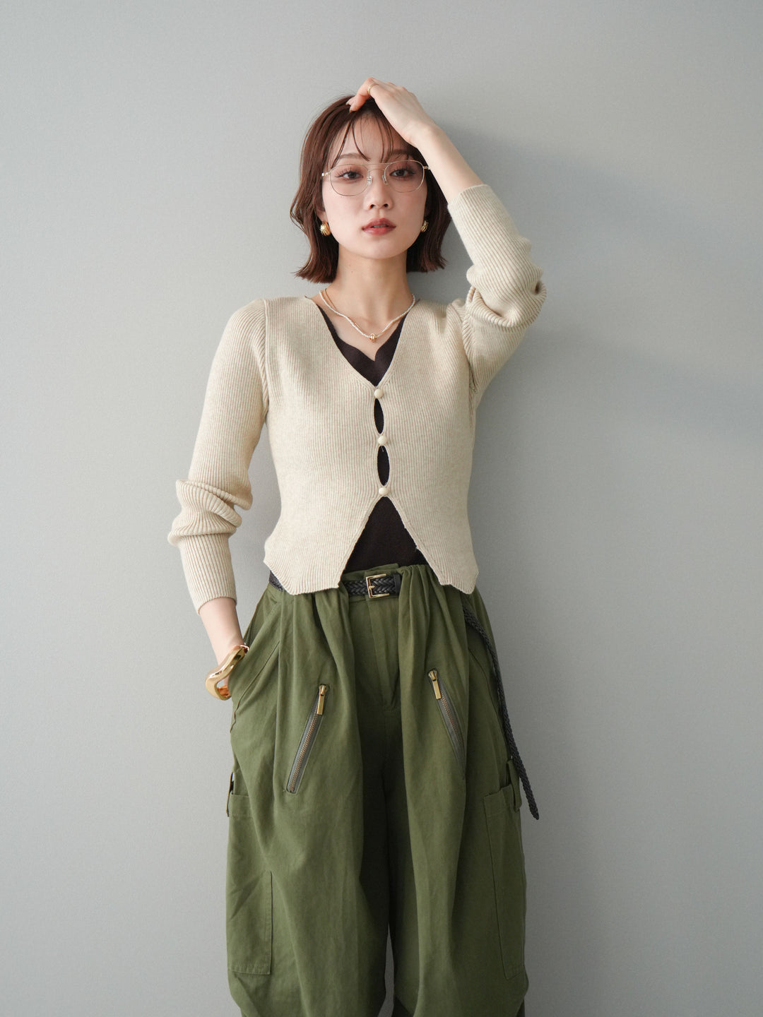 [予約]Vネック配色レイヤードスリットニットトップス/beige