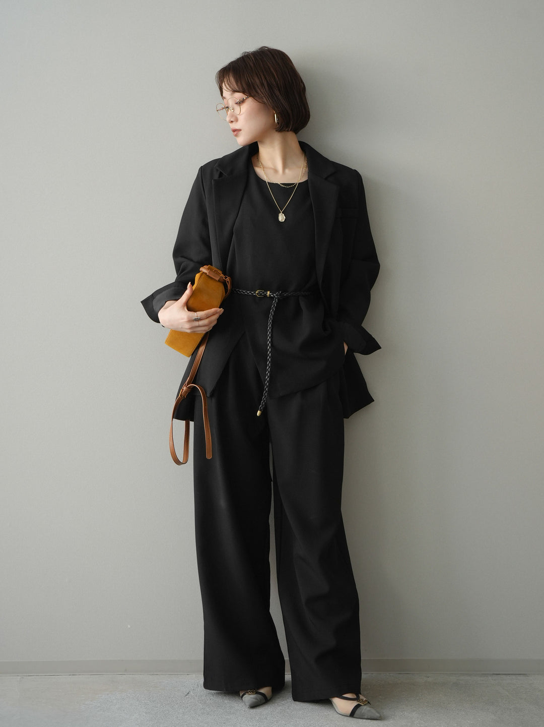 [SET]ベルト付ノースリーブトップス＆ワイドパンツSETUP