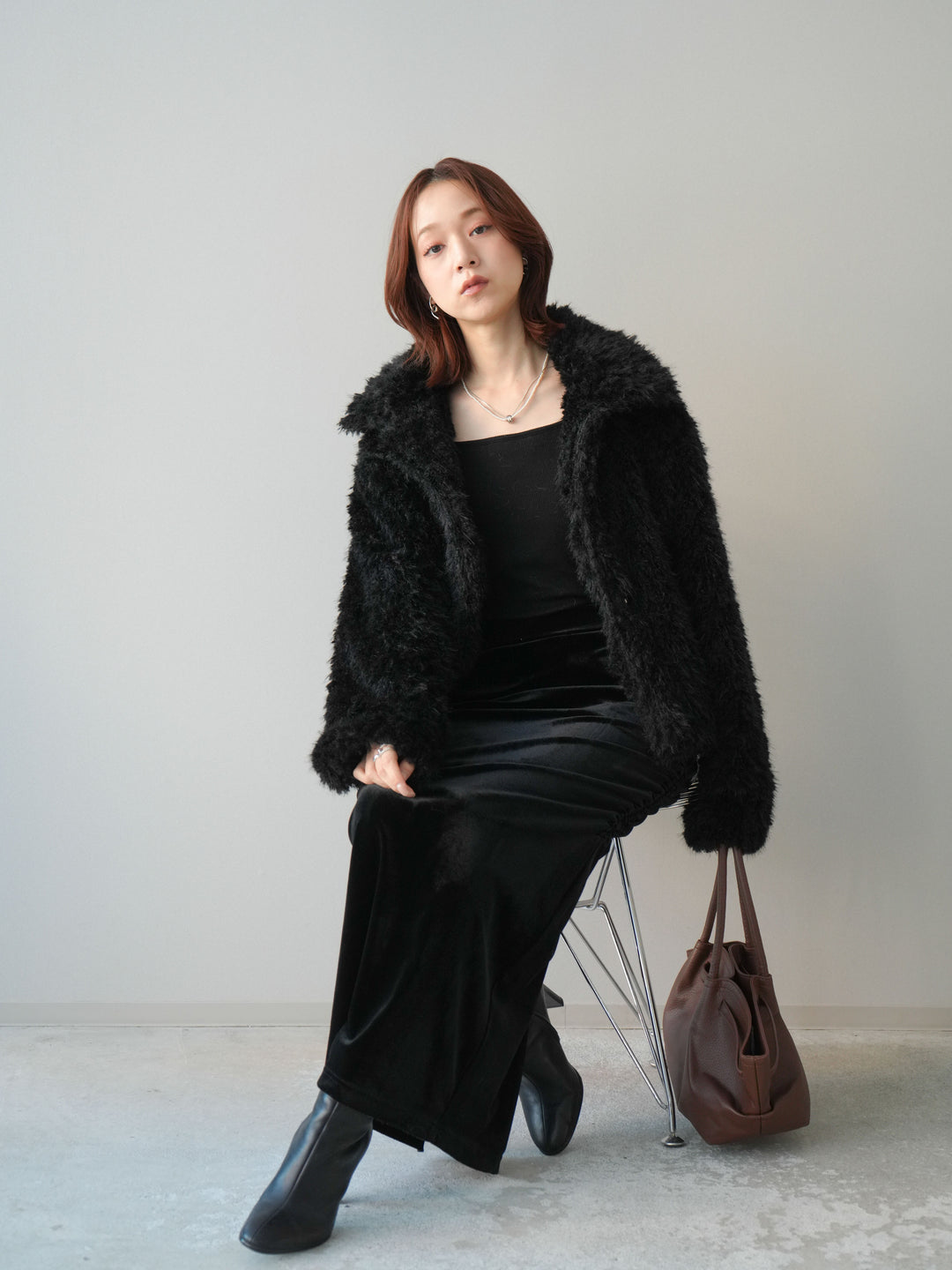 [SET]フェイクファー襟付きショートブルゾン+ギャザーベロアスカート(2set)