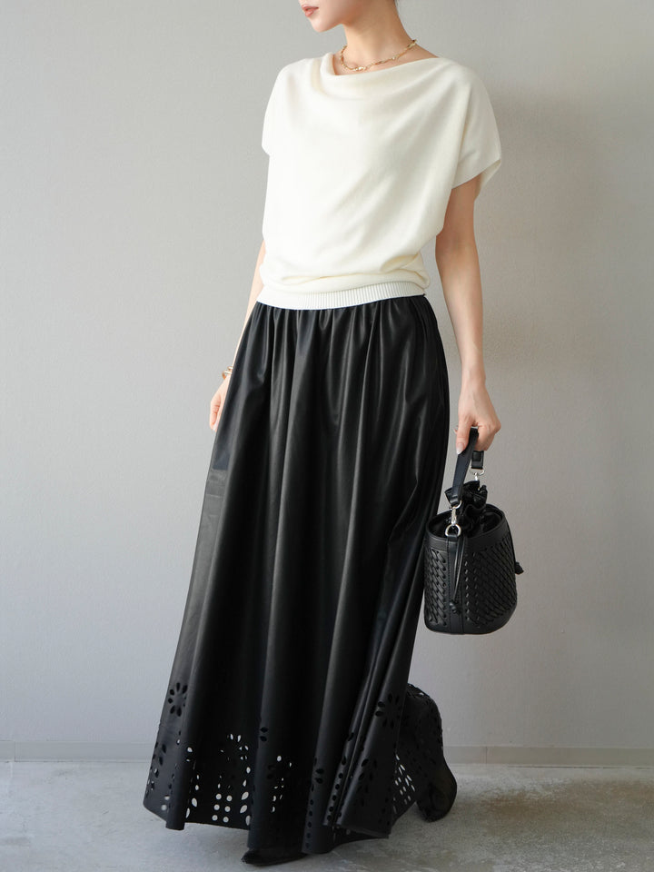 [予約]フラワーパンチングレザースカート/ブラック