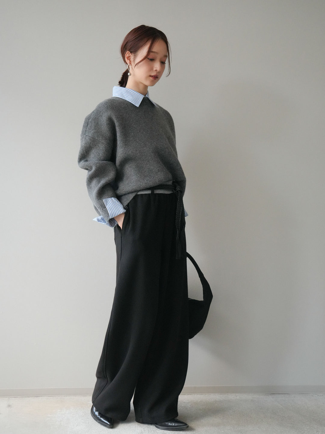 [予約]編み込みベルト付きウエスト配色スエットパンツ/black