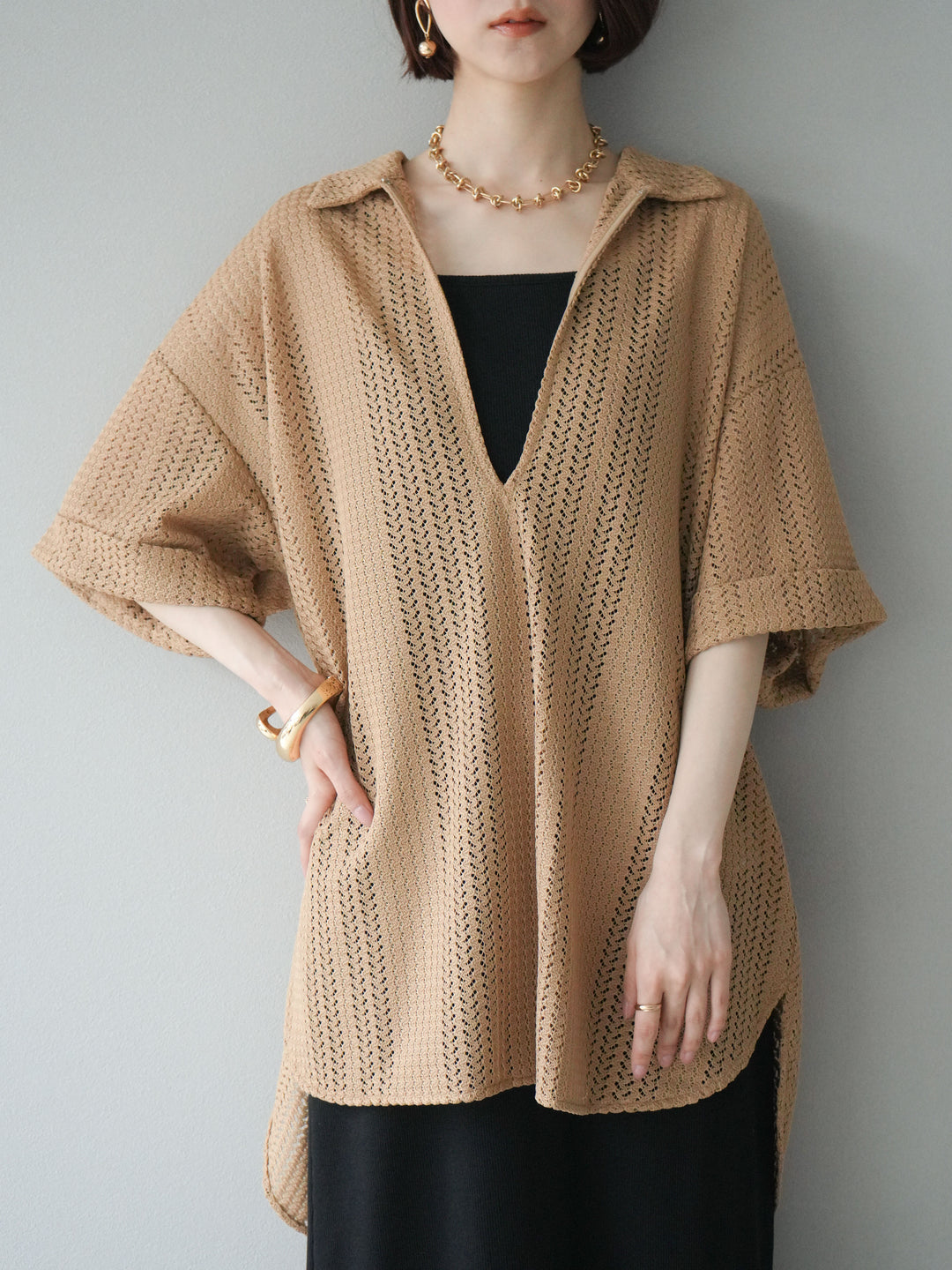 【預購】鏤空蕾絲兩用套頭衫/米色