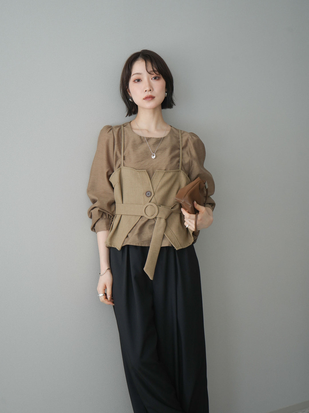 [SET]異素材ビスチェドッキングブラウス+選べるアクセセット(2set)