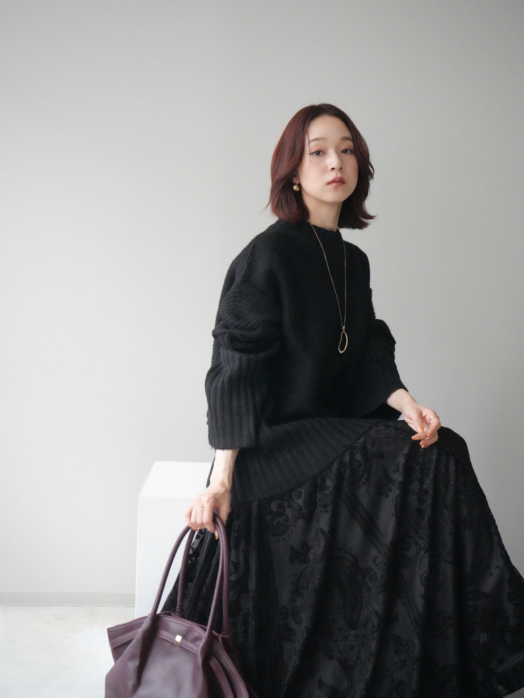 [SET]編み地切替ボトルネックニットプルオーバー+アンティーク柄フロッキーマキシスカート(2set)